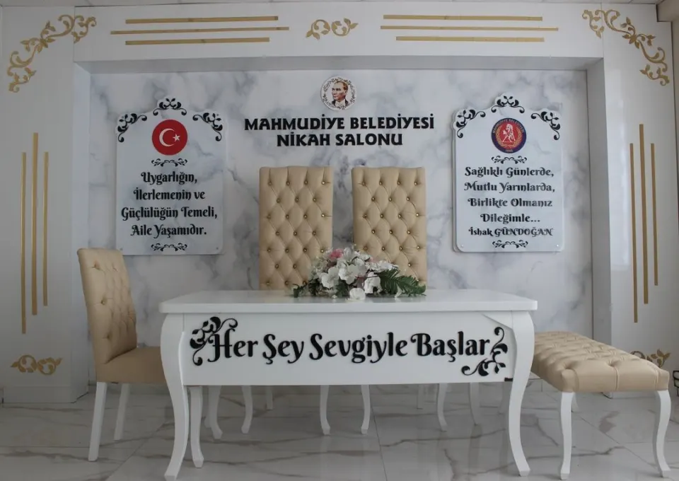 Yeni Nikah Salonu, fotoğraf 1