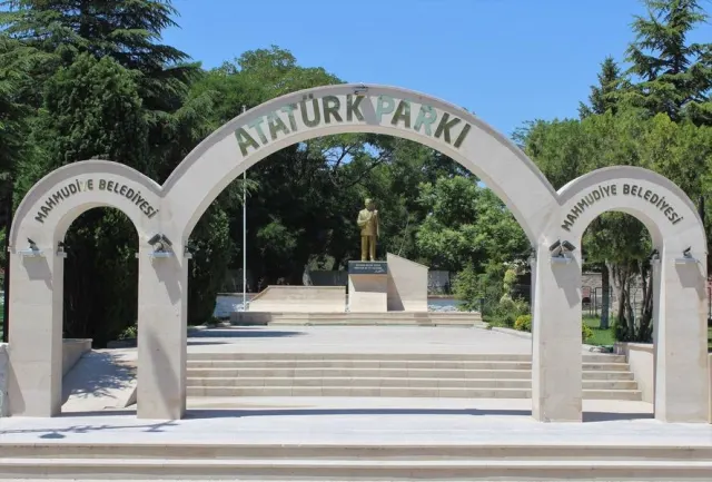 İlçe Merkezinde Bulunan Atatürk Parkı Yenilendi, fotoğraf 1