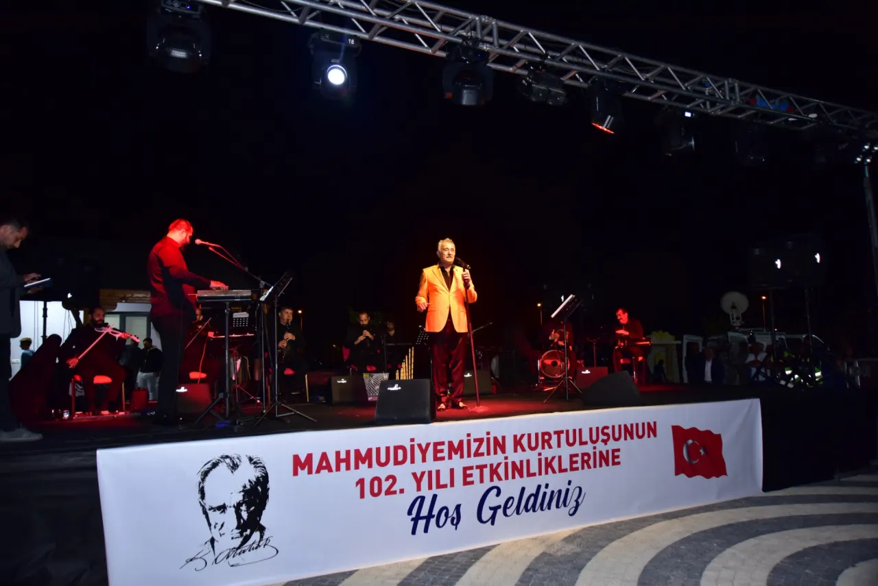 18 Eylül Mahmudiye'nin Düşman İşgalinden Kurtuluşunun 102. Yılı Coşkuyla Kutlandı…, fotoğraf 2